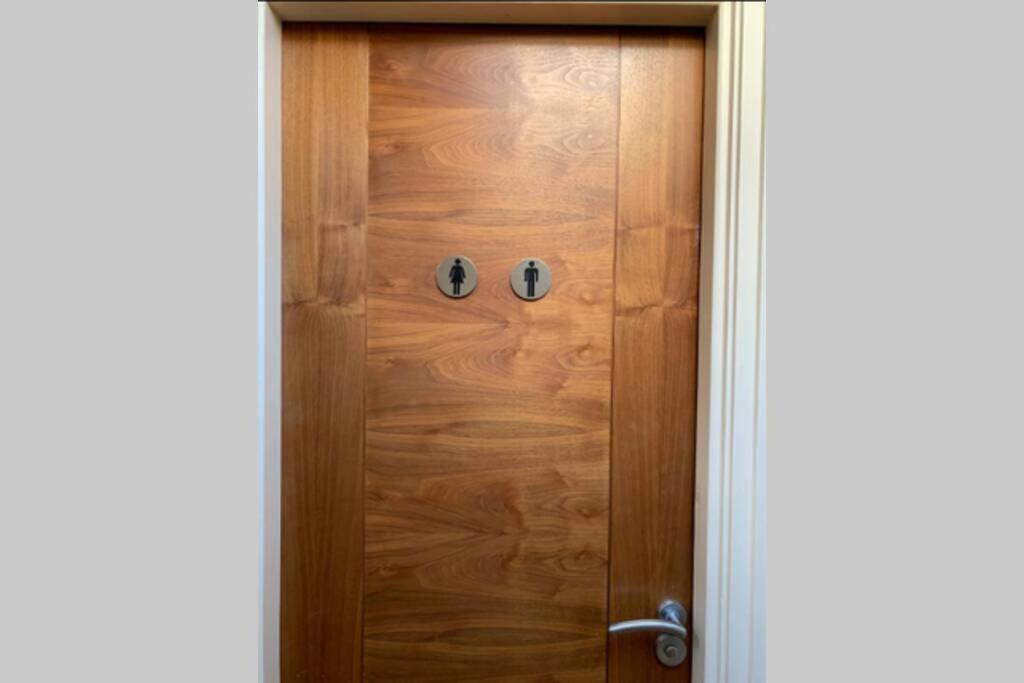 Centre Of Dingle Town - Luxury Holiday Apartment 外观 照片