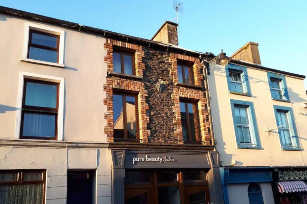 Centre Of Dingle Town - Luxury Holiday Apartment 外观 照片