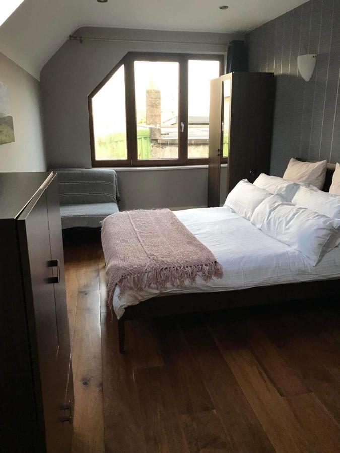 Centre Of Dingle Town - Luxury Holiday Apartment 外观 照片